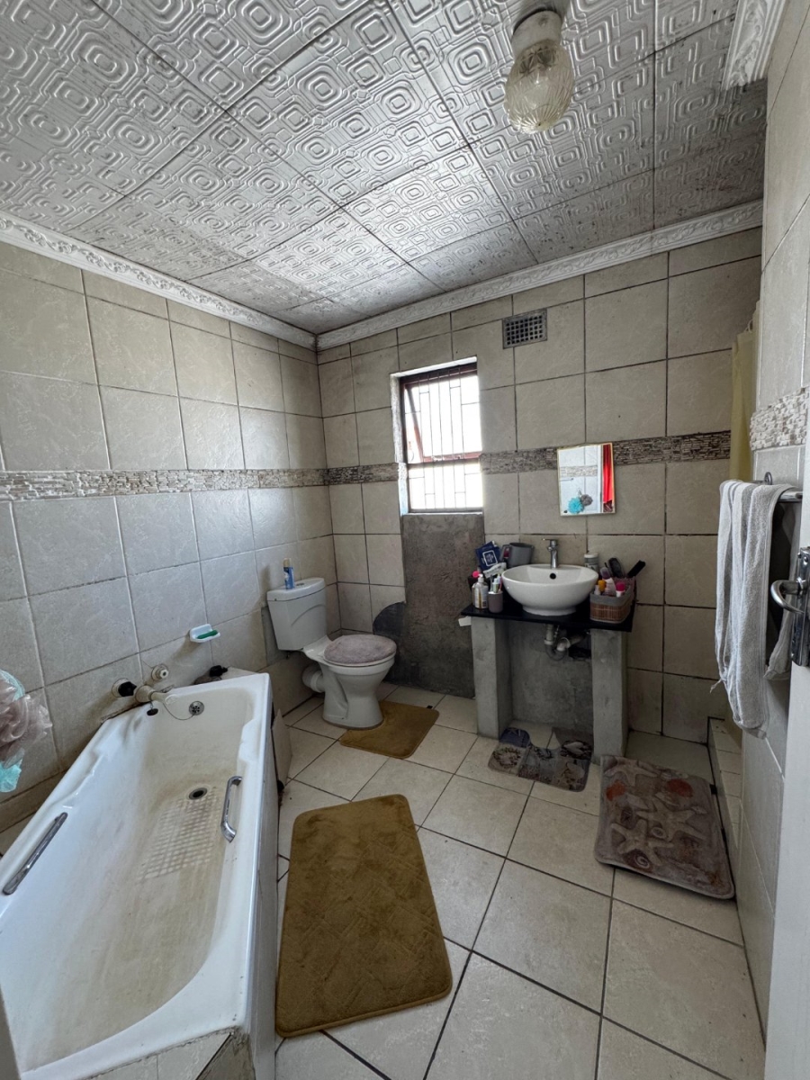 To Let 3 Bedroom Property for Rent in Tuscany Glen Western Cape